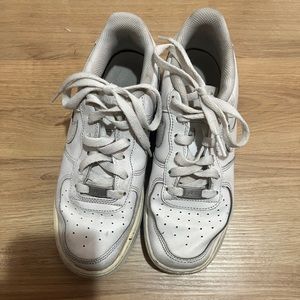 Women’s Air Force 1’s